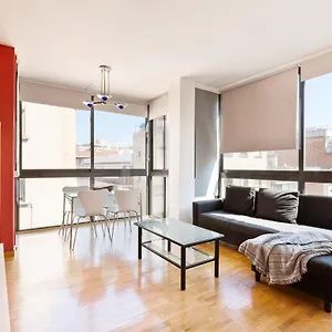 https://stay-u-nique-camp-nou.topbarcelonahotels.com